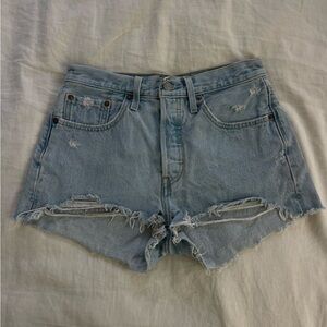 Levi’s shorts